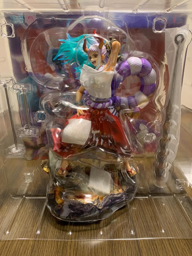 ワンピース POP MAXIMUM ヤマト フィギュア