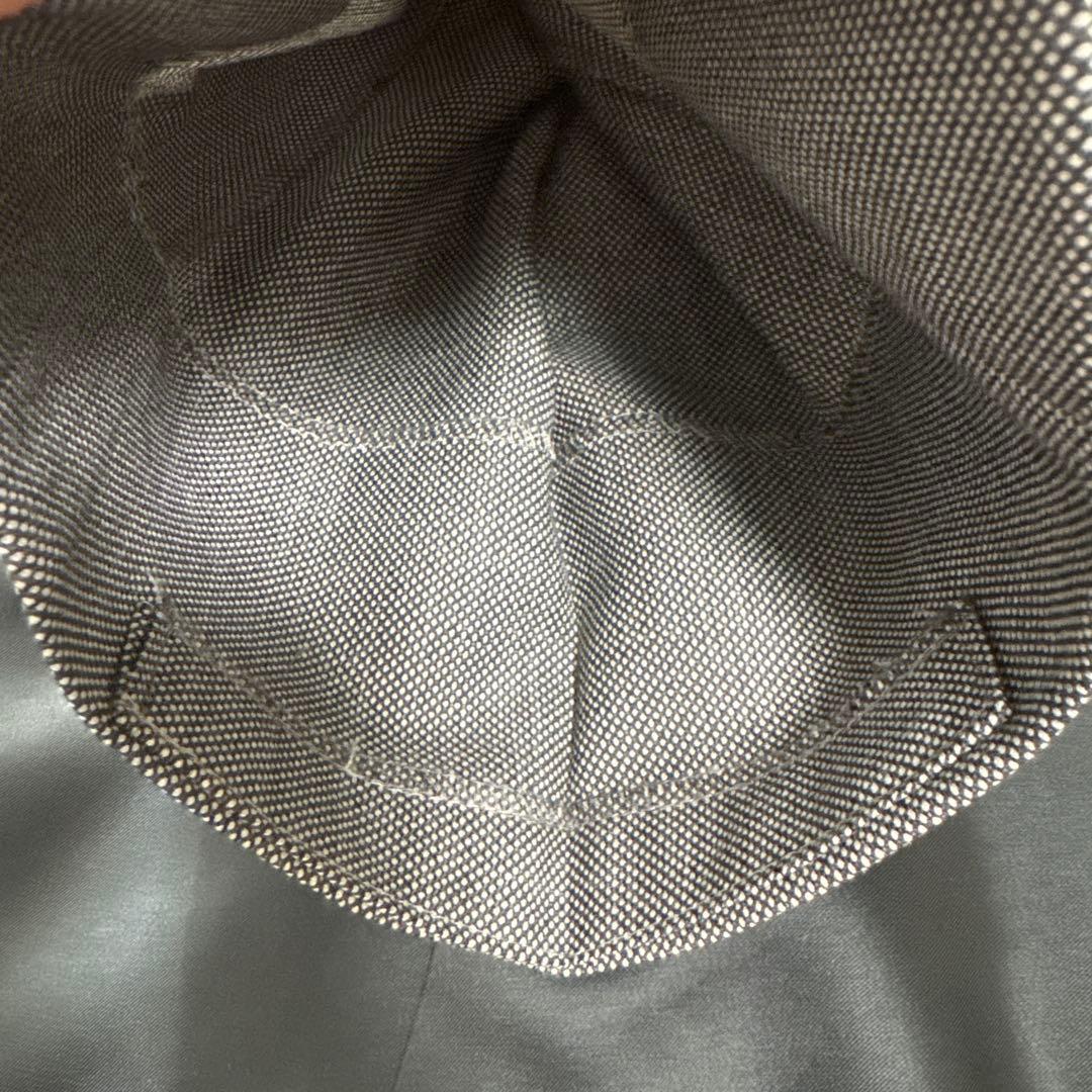 【新品、未使用】ビジネススーツ灰色極細チェック柄（バーバリーブラックレーベル）