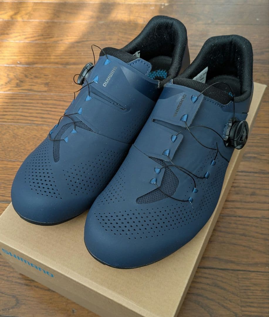 SHIMANO SH-RC302 43ノーマル　ネイビー