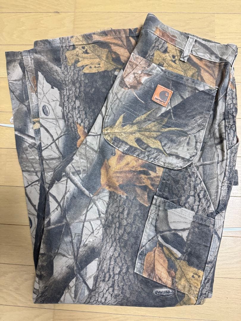 美品！ Carhartt 迷彩カーゴパンツ