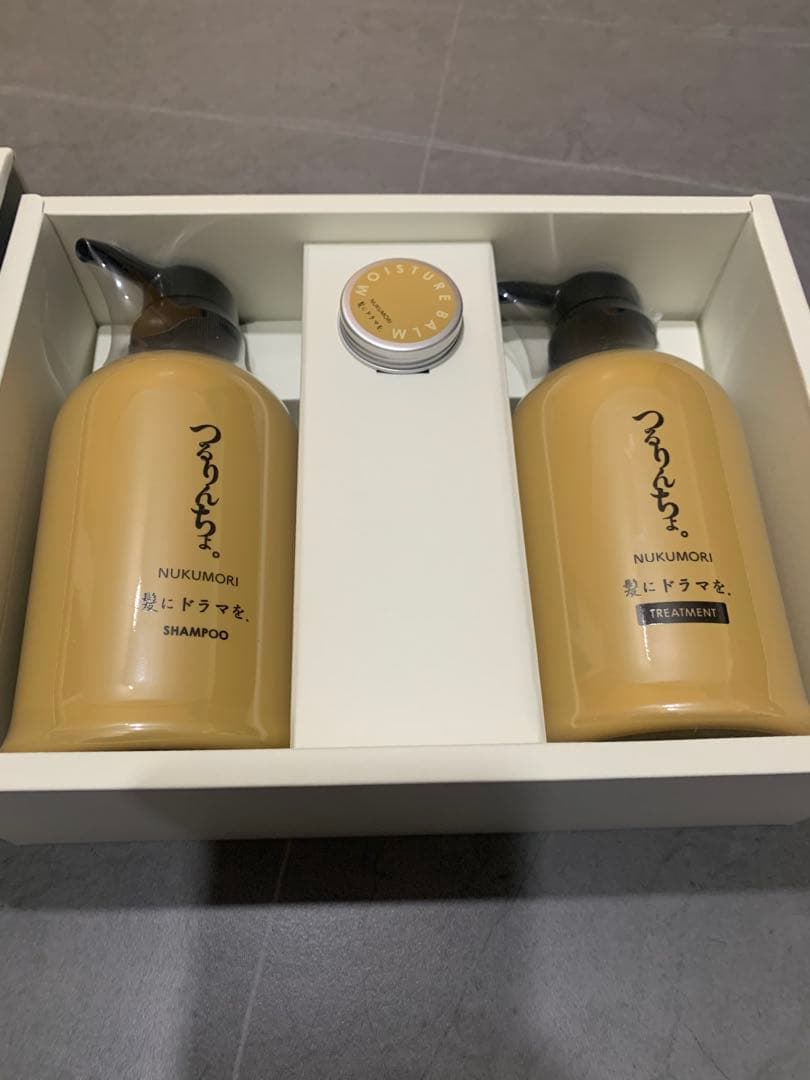 つるりんちょ　シャンプー、トリートメント、バームNUKUMORIウィンターコフレ