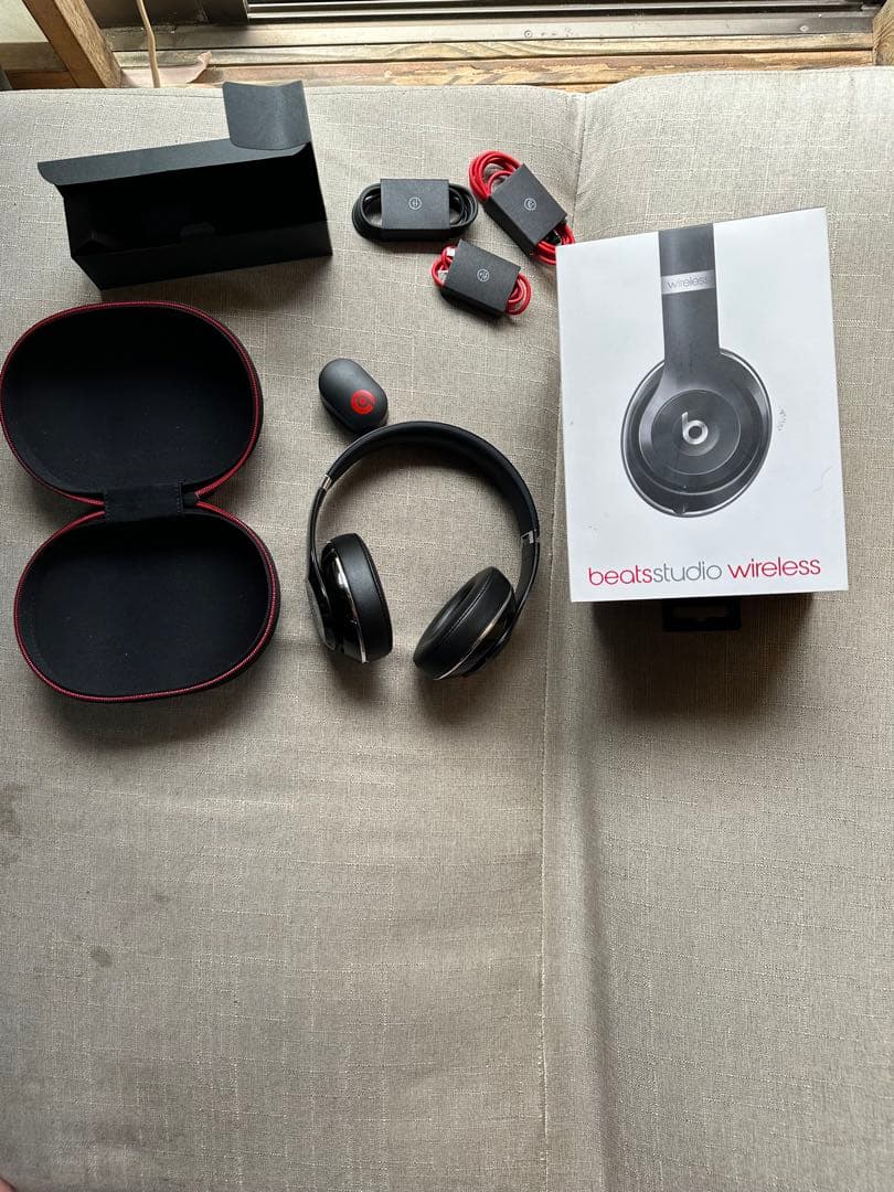 Beats Studio Wireless ブラック