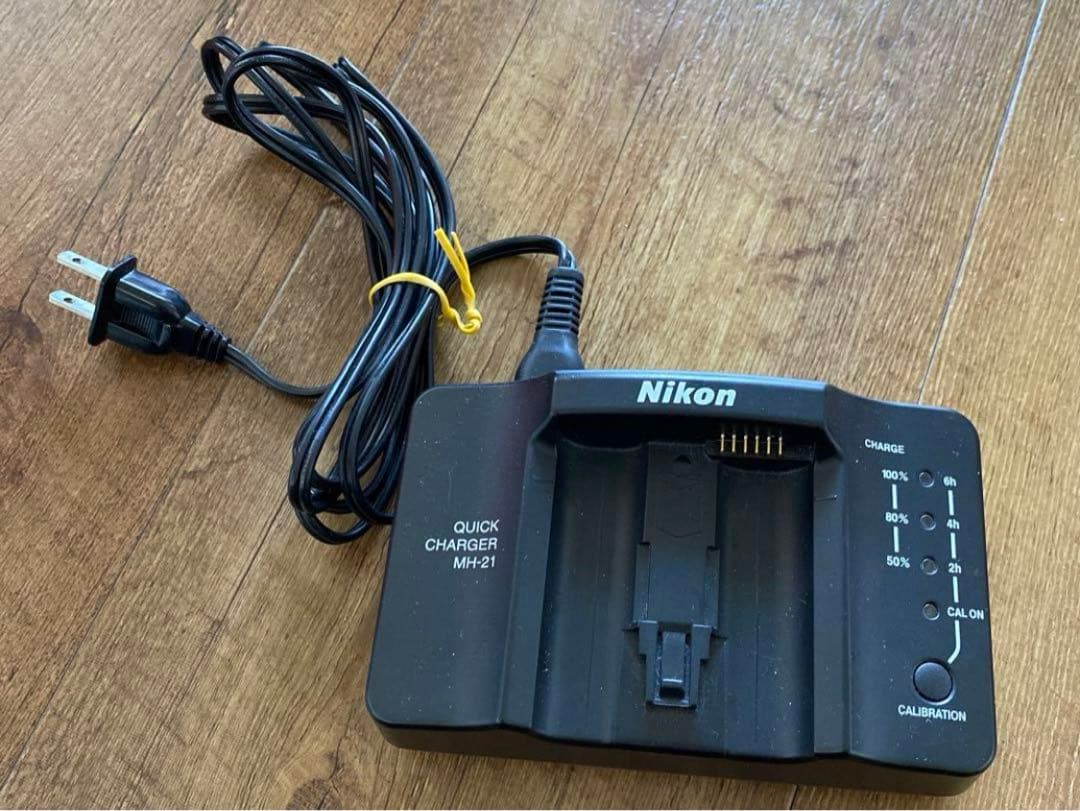 Nikon ニコン quick charger MH-21