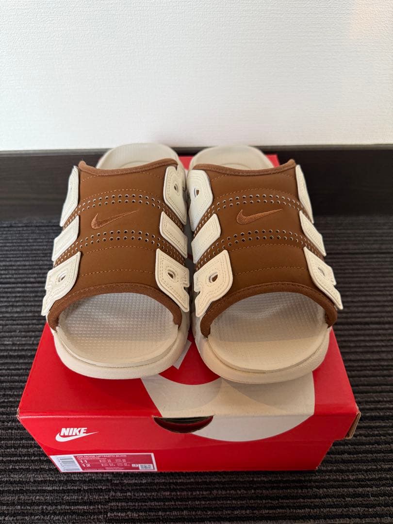 靴 NIKE AIR MORE UPTEMPO SLIDE 29cm