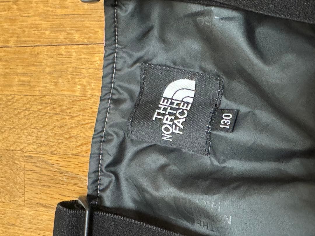 新品　ノースフェイス　130 スノーウェア　スキーウェア　キッズ
