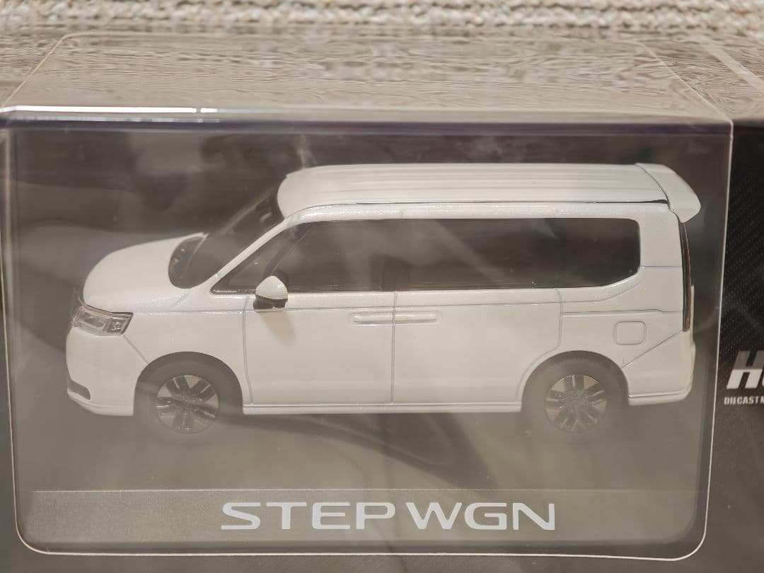 Hobby Japan 1/43 Honda STEP WGN ホワイト