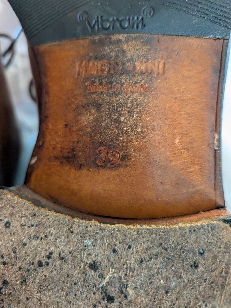 マグナーニ　ドレスシューズ39