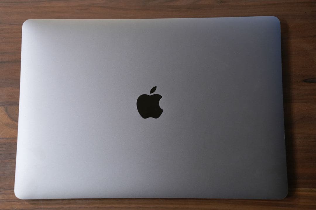 Apple MacBook Pro 13インチ 2020 1TB Corei7