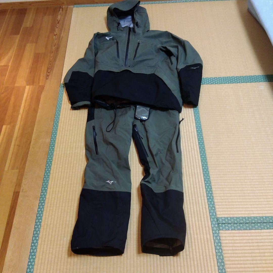 美品Mizuno スキーウェア 2025モデルオリーブグリーン