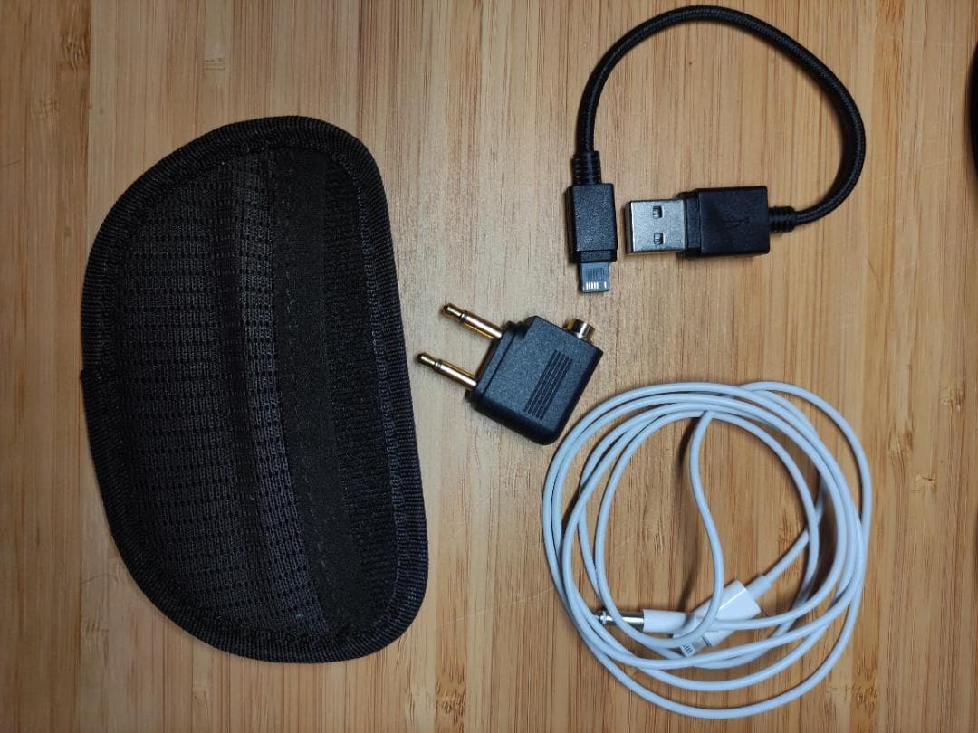 Apple AirPods Max Pro アクセサリー & ケージ付き