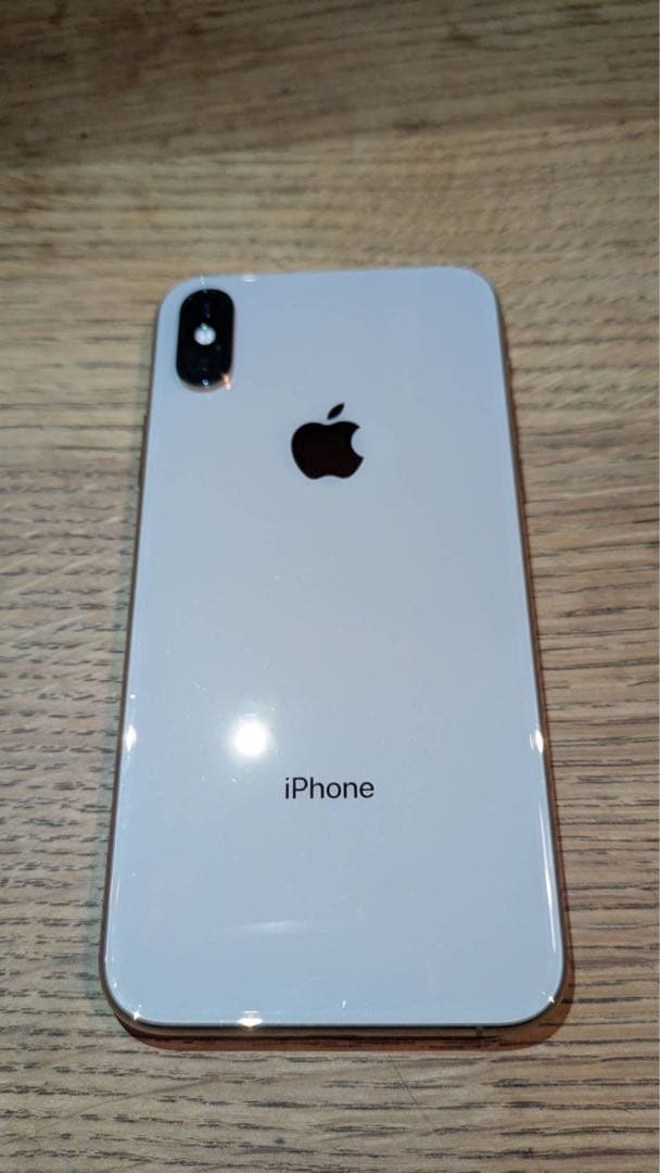 Apple iPhone Xs ゴールド