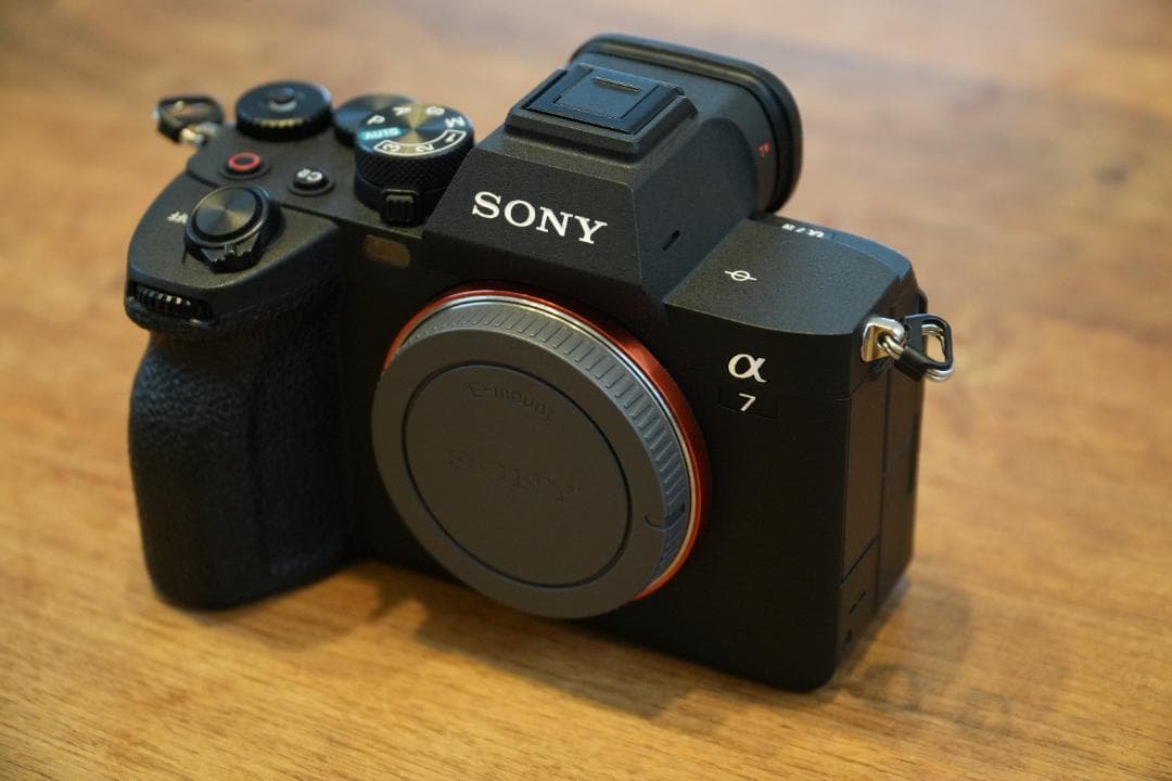 SONY α7 IV ミラーレスカメラ 本体と付属品