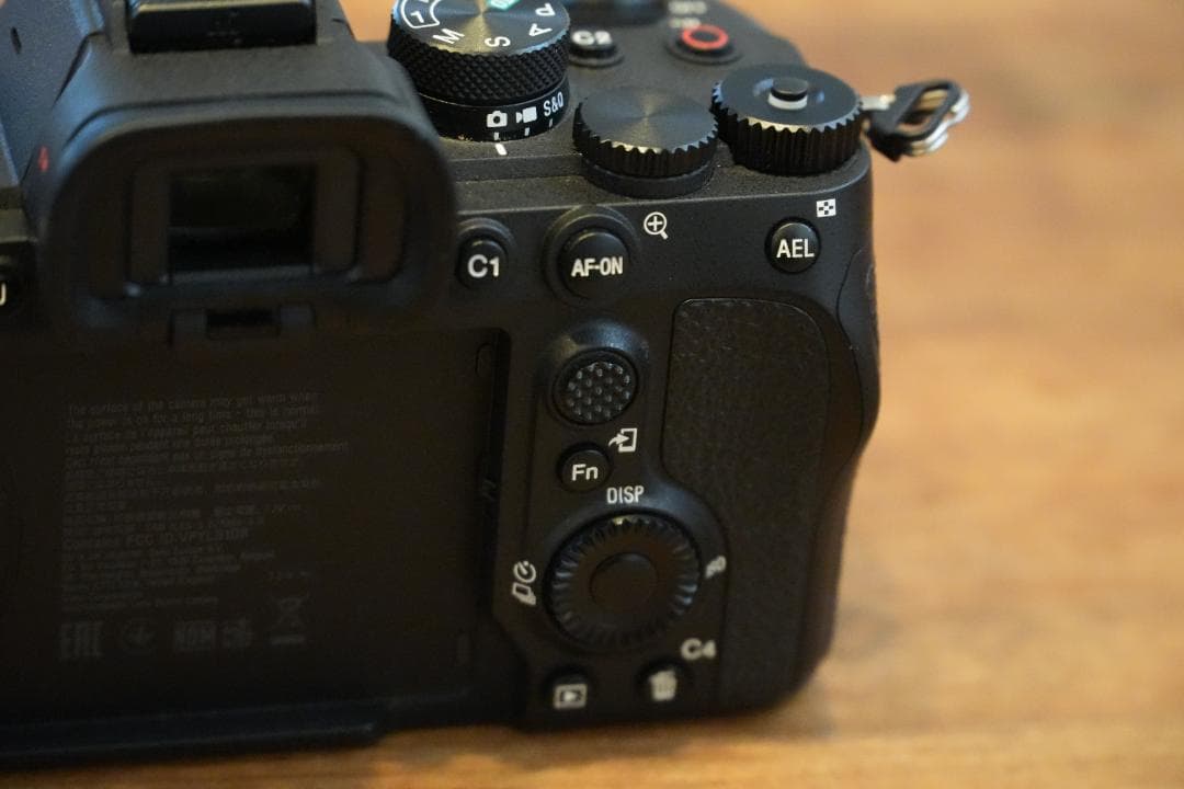 SONY α7 IV ミラーレスカメラ 本体と付属品