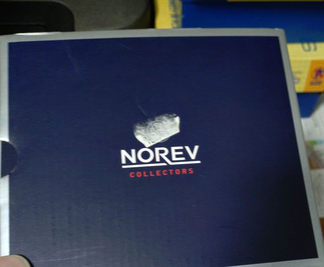 1/18 ミニカー　NOREV製　ベンツ ClS ブラック