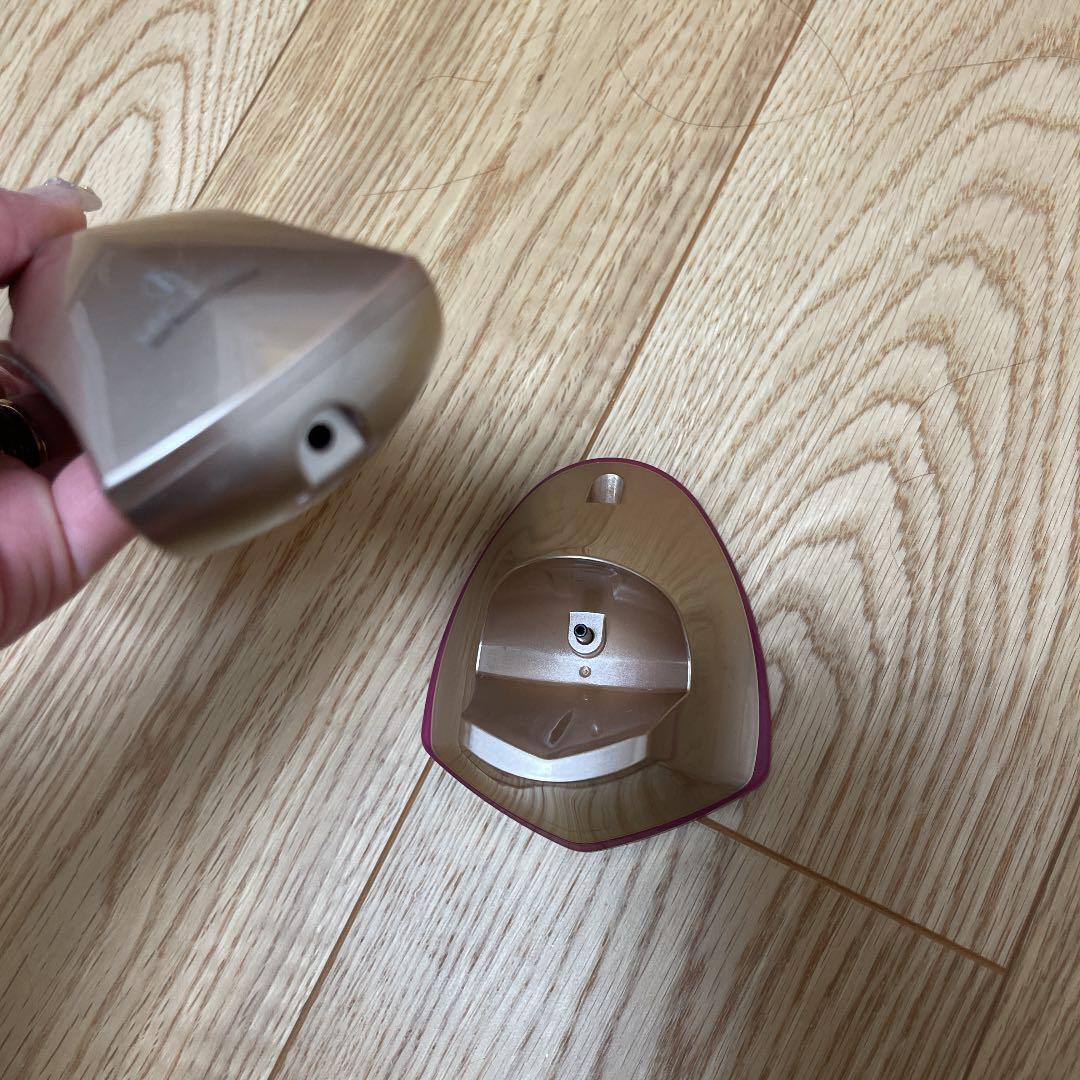 顔ハリをupする器械です。