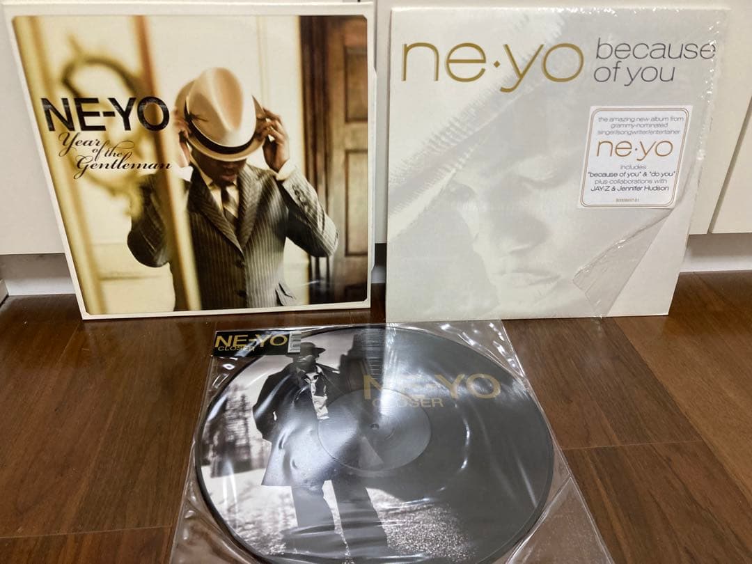 NE-YO Year of the Gentleman レコードセット