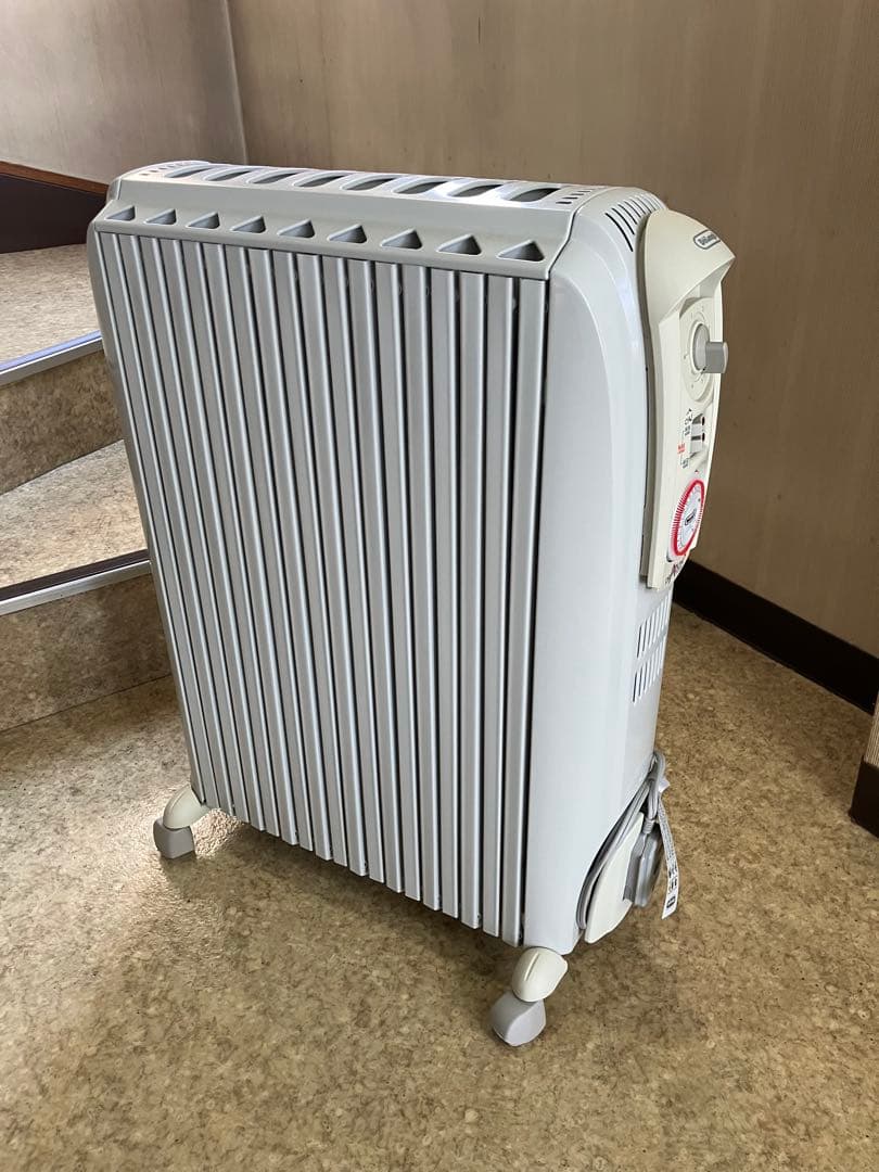 デロンギ ドラゴン3 オイルヒーター D091549EFS