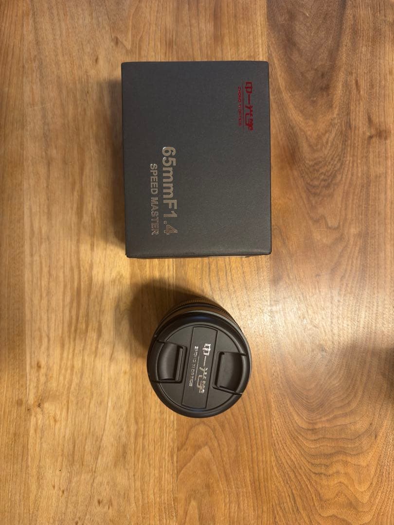 mitakon　スピードマスター 65mm f1.4 レンズ　中一光学　GFX