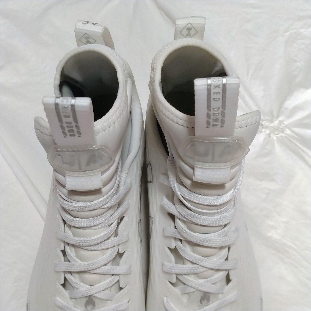 【新品未使用 28cm】アンダーアーマー アメフトスパイク スポットライト