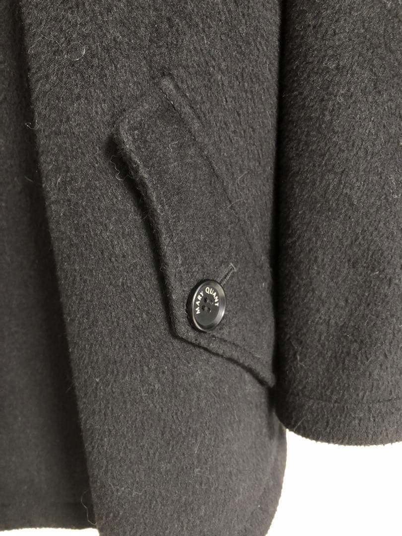 MARY QUANT ファー付き黒ポンチョ・ケープコート