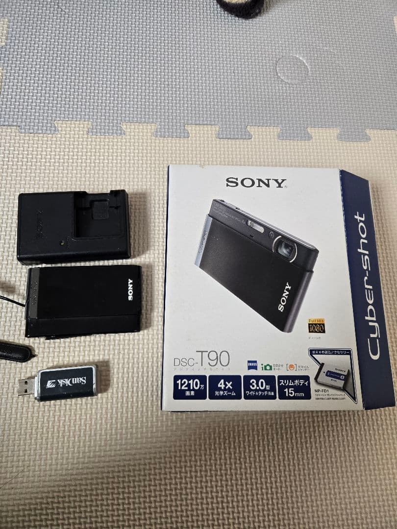 SONY DSC-T90 コンパクトデジタルカメラ
