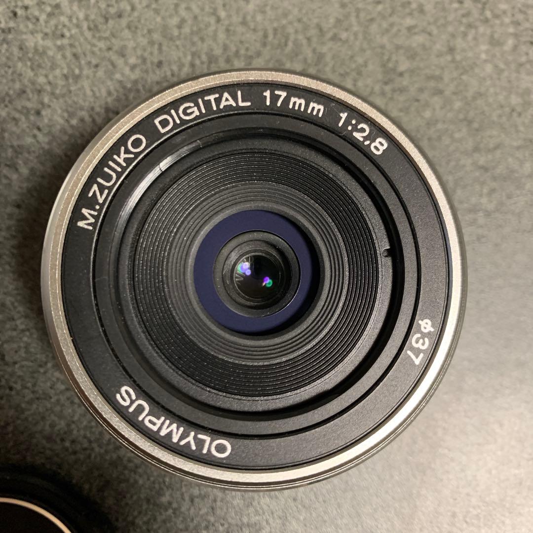 OLYMPUS PEN E-P1 シルバー