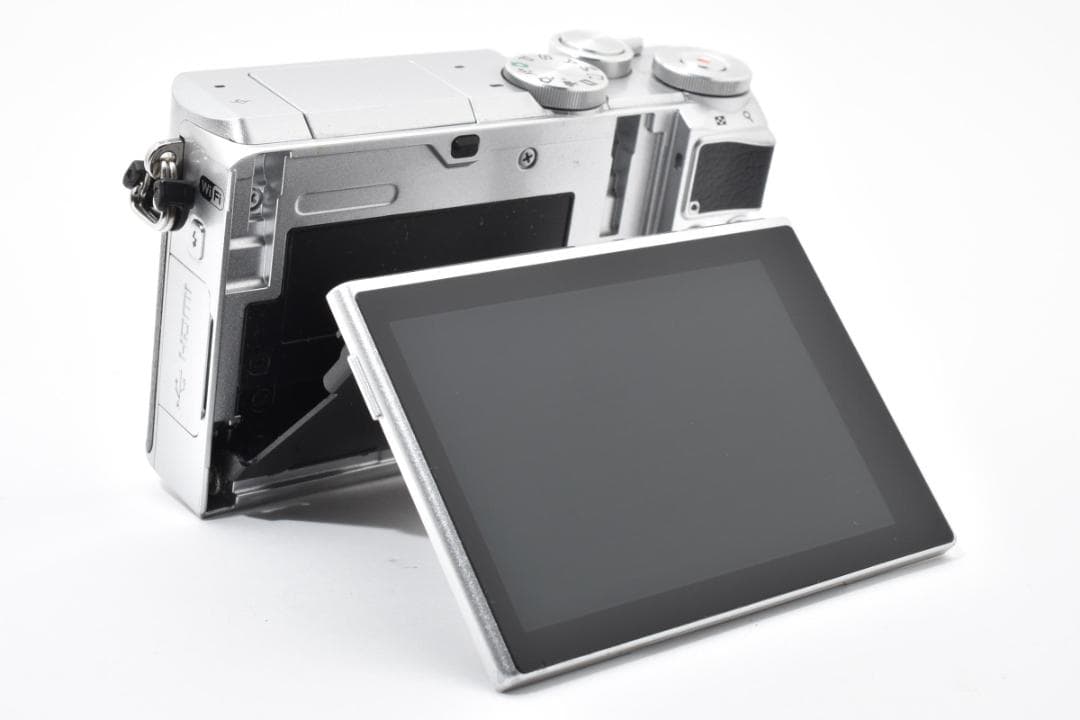 超美品 ニコン 1 J5 ミラーレスデジタルカメラボディ シルバー Nikon