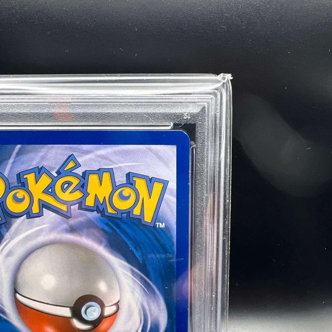 【即日発送　ポケモンカード　トロピカルタイダルウェーブ　ピカチュウ　ポルトガル語