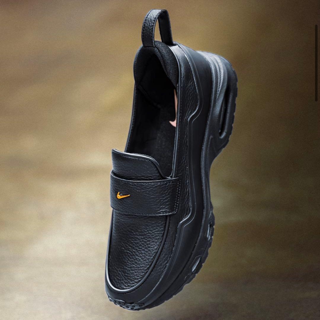 靴 NIKE W AIR MAX PHENOMENA 26cm