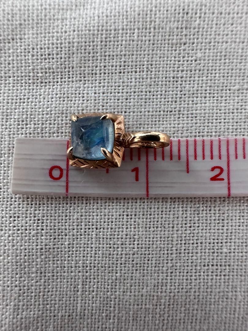 agete アガット　K10ブルートパーズチャーム　ネックレス　チャーム