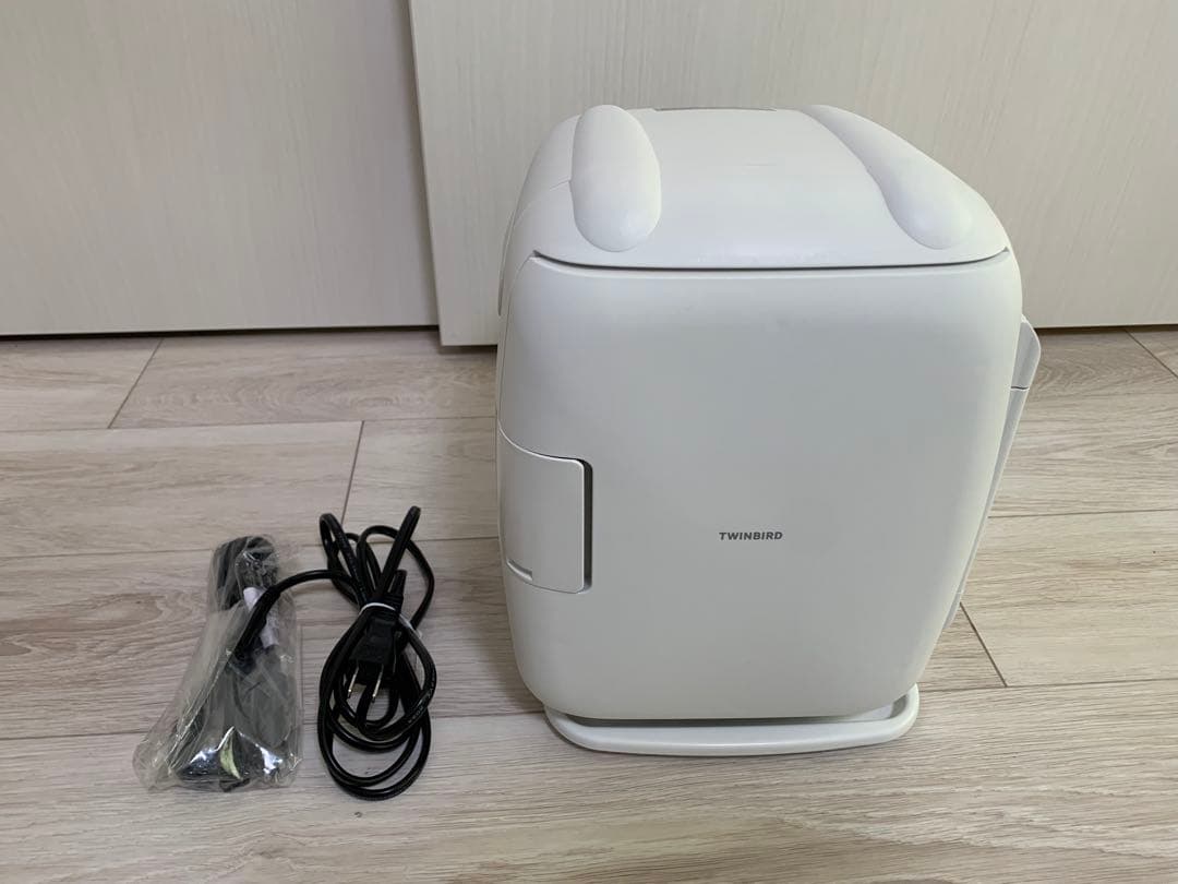 ツインバード 2電源式コンパクト電子保冷保温ボックス 5.5L