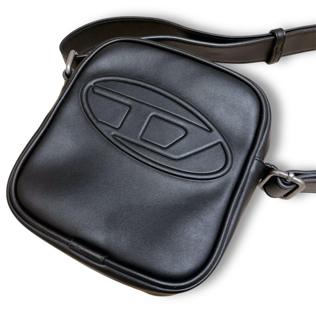 DIESEL ディーゼル Dロゴ ショルダーバッグ ブラック メンズ レディース