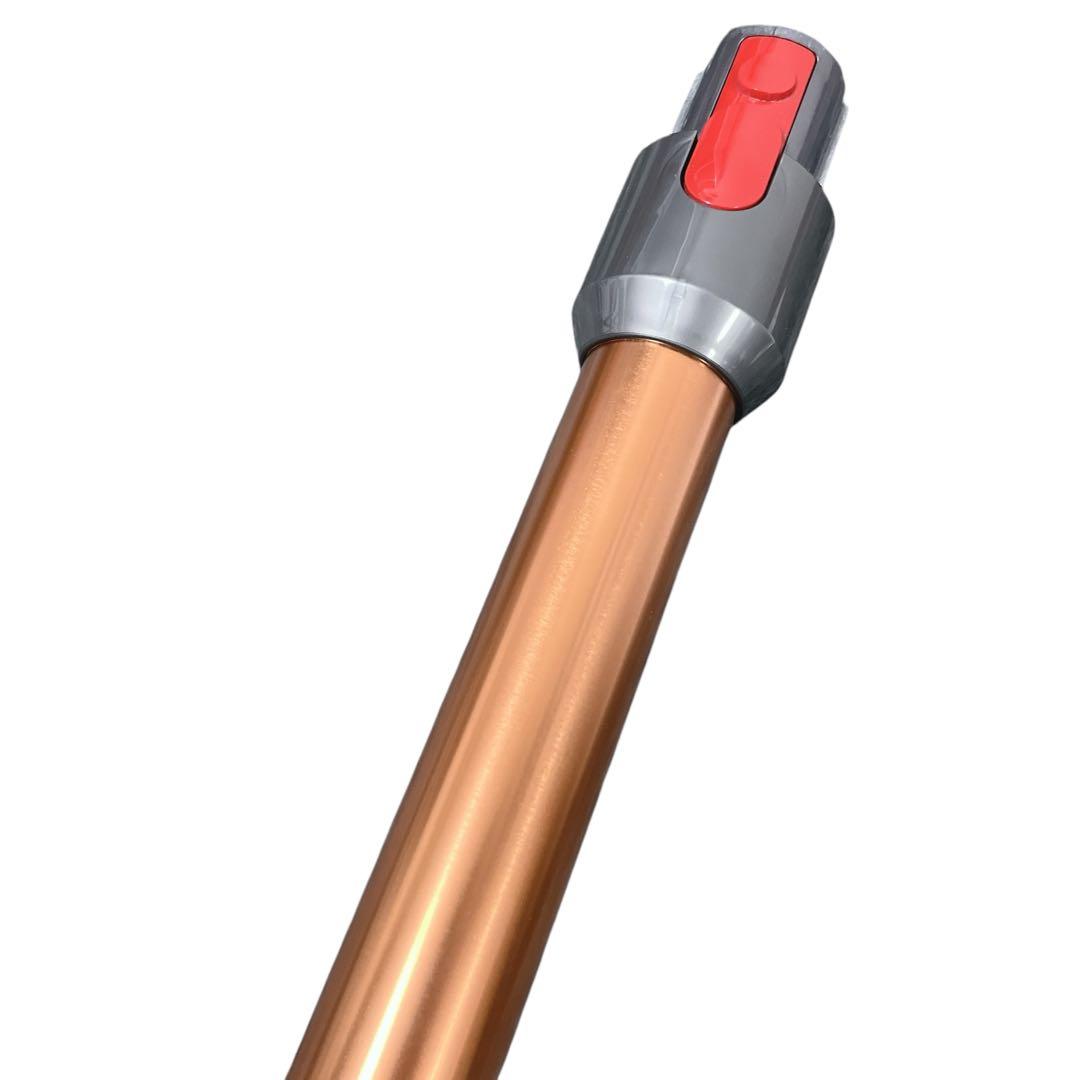 【美品】ダイソン 掃除機 V10 fluffy SV12 フロアドック付き