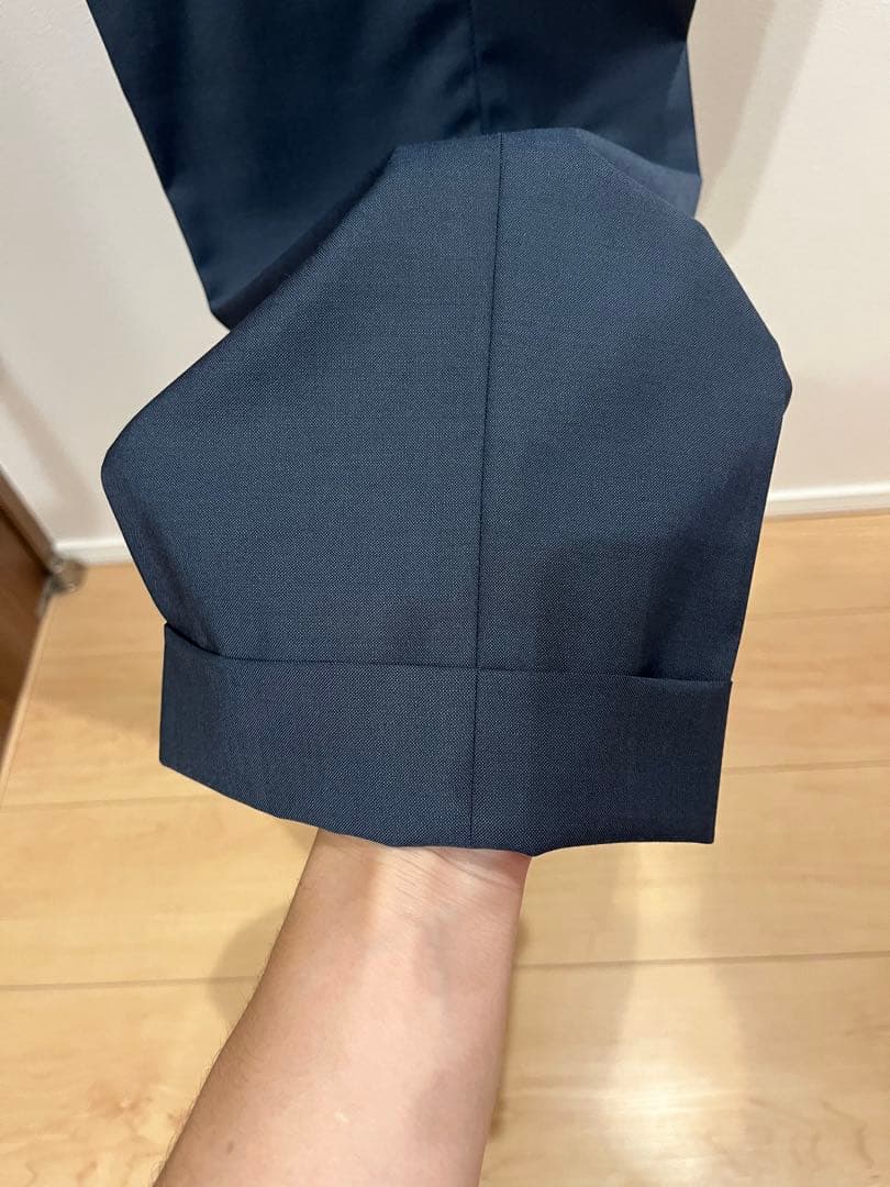 イタリア高級生地RED AICESENCE スーツ