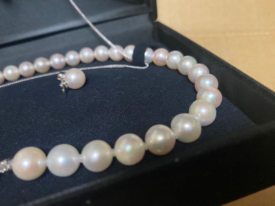 あこや真珠3点セット【ネックレス・イヤリング】鑑別書付　8.5〜9.0mm 大粒