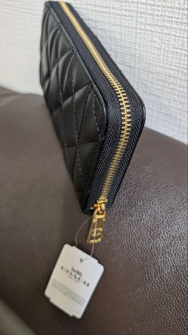 ◇新品未使用COACH キルティング ブラック長財布