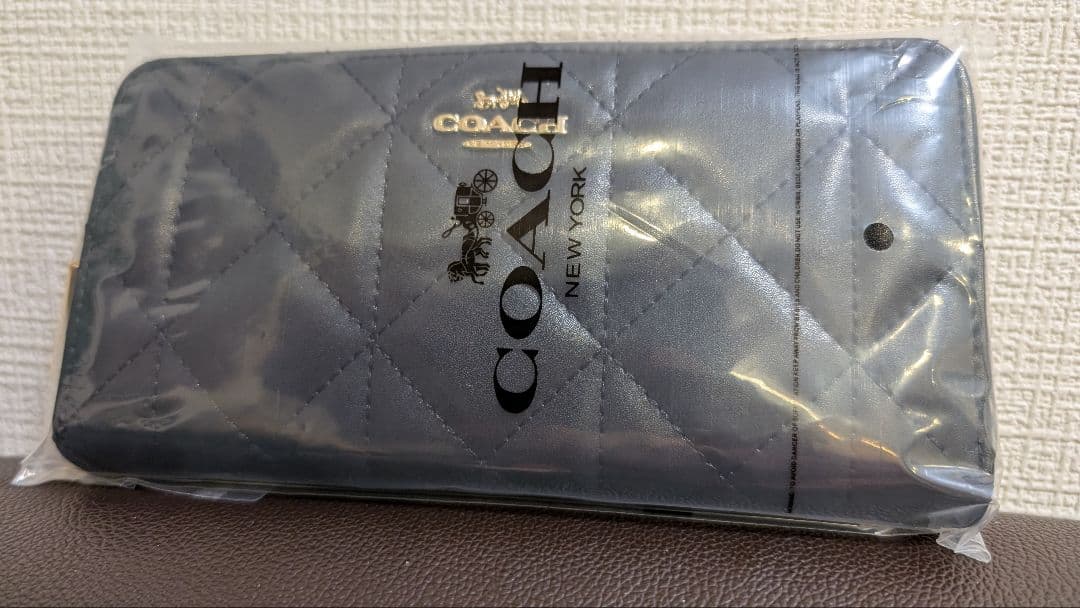 ◇新品未使用COACH キルティング ブラック長財布