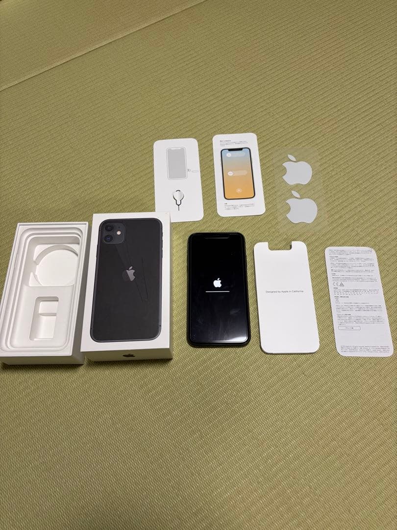 iPhone 11 128GB ブラック　SIMフリー