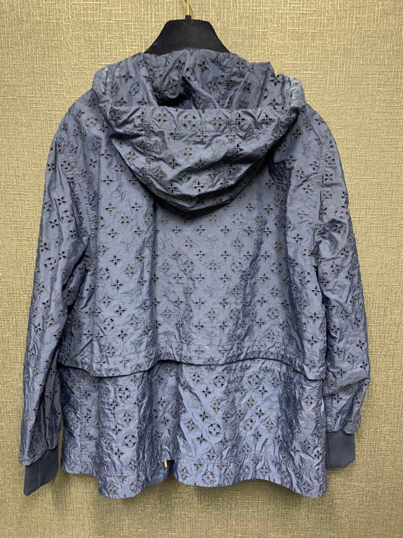 LOUIS VUITTON モノグラムパーカー　34
