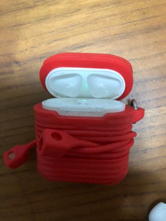 AirPods 第1世代 & AirPods Pro