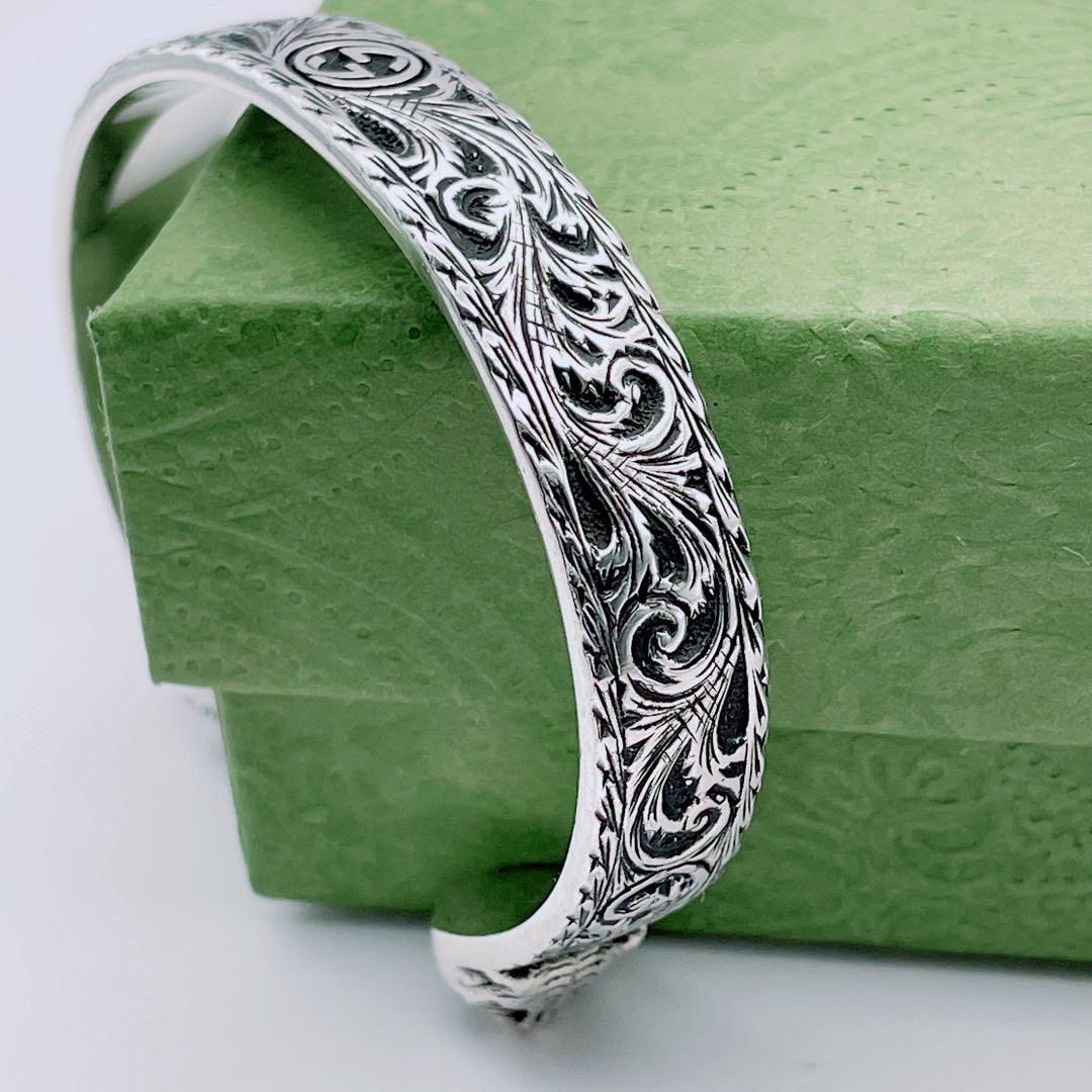 GUCCI バングル　アラベスク　キャット　インターロッキング　シルバー