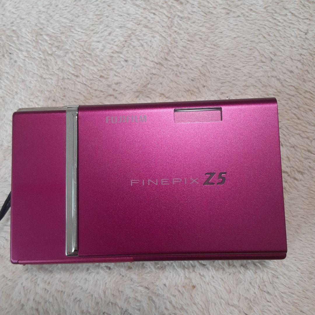 FUJIFILMデジカメ FINEPIX Z5　ラズベリーピンク　美品