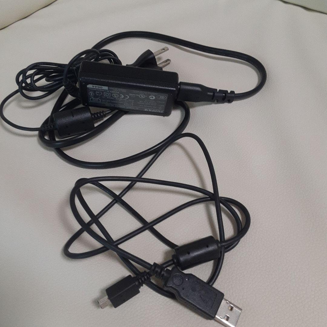 FUJIFILMデジカメ FINEPIX Z5　ラズベリーピンク　美品