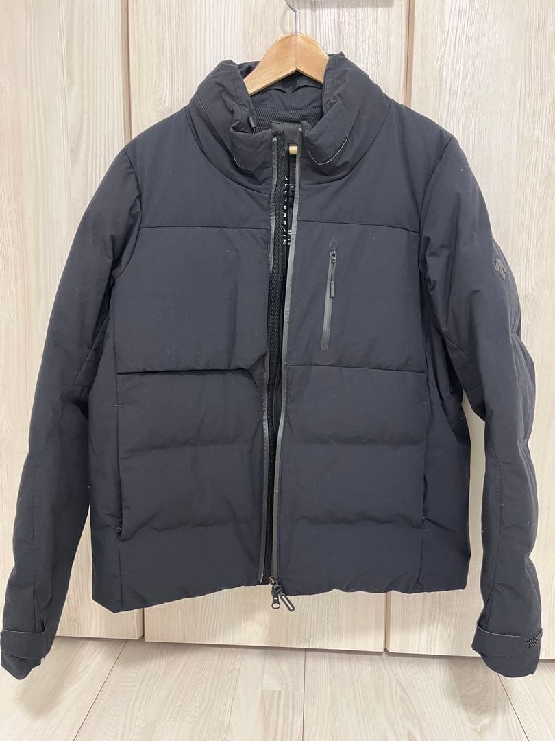 デサント　オルテライン　ヴァリアント水沢ダウンジャケット ブラック