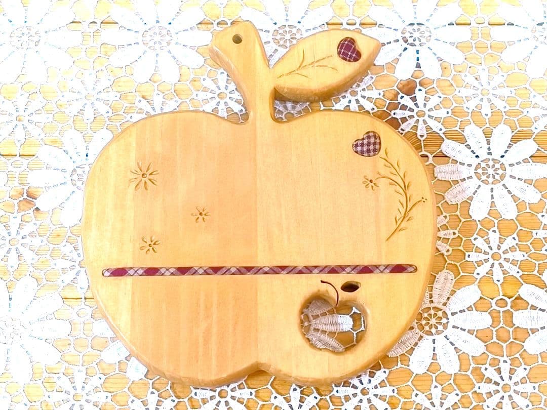 ⭐️アメリカンカントリー雑貨♥サンタさんからの贈り物ෆ飾り彫りりんごෆバスケット