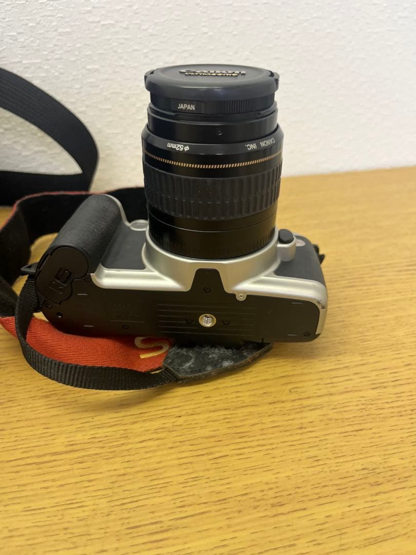 Canon EOS Kiss IIIフィルム一眼レフ キャノン 付属品あり
