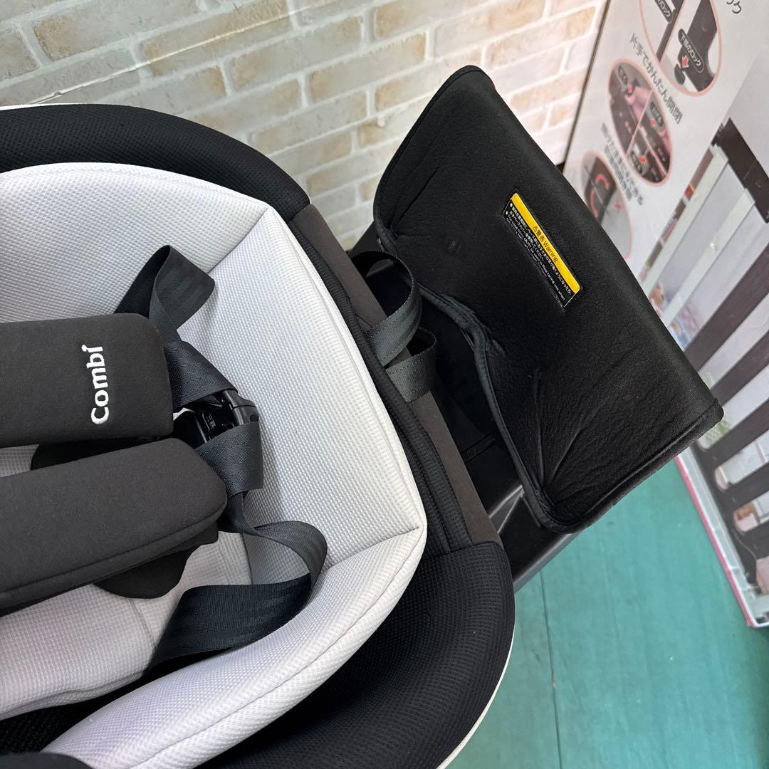 コンビ　チャイルドシート isofix クルムーヴスマート　エッグショック