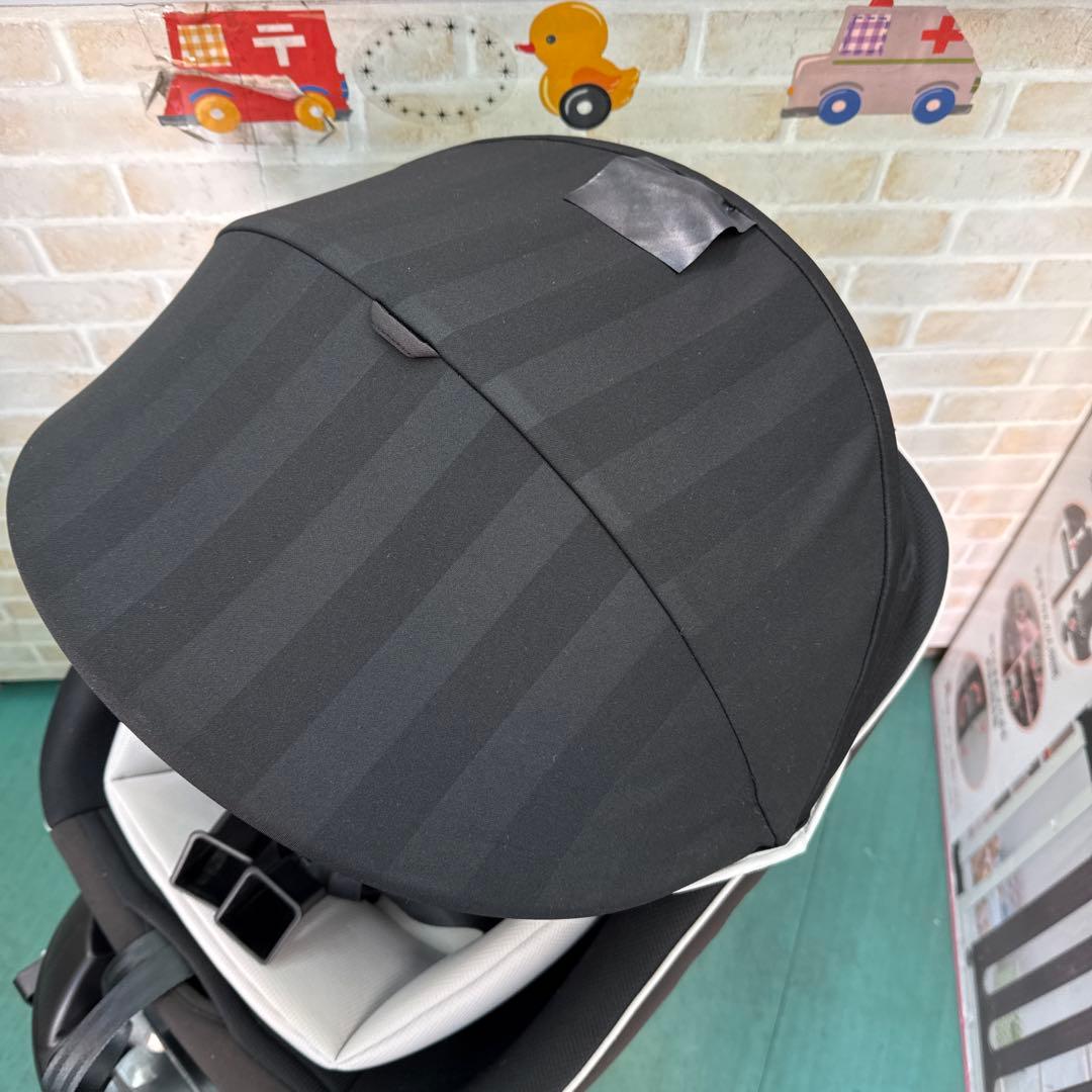 コンビ　チャイルドシート isofix クルムーヴスマート　エッグショック