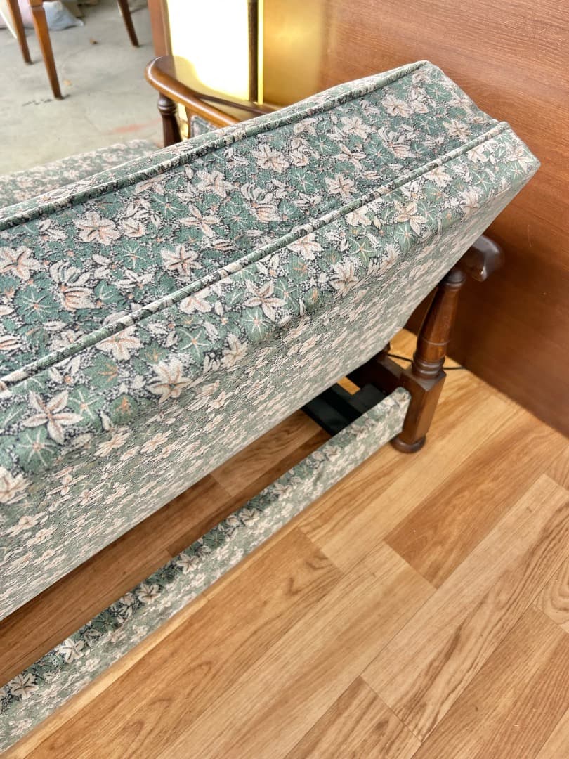 つかさソファ　ソファベッド　アンティーク　オシャレ　かわいい　2人　3人