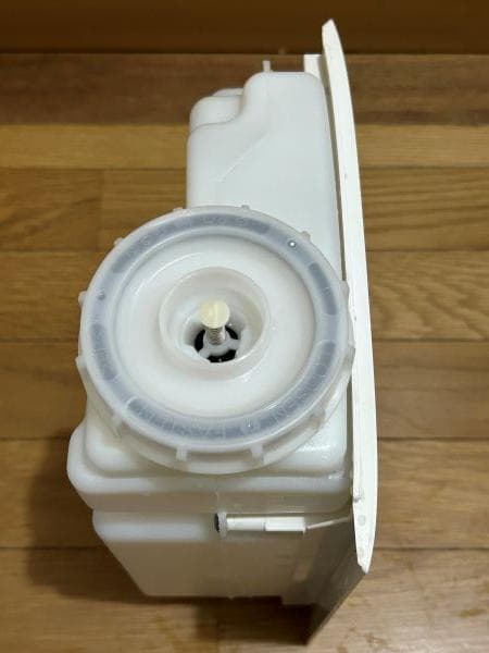 Y【ジャンク品】シャープ 加湿空気清浄機 KI-P75YX-W 2022年製